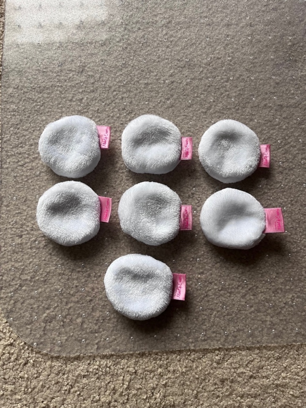 MakeUp Eraser Set of 7 Toner Puffs Reusable and Machine Washable Rounds